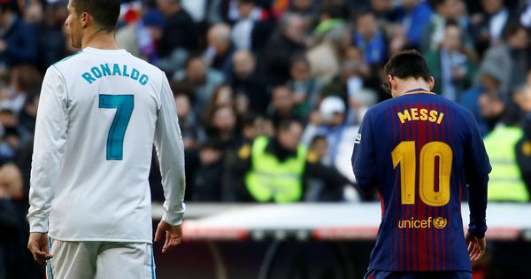 Foto: Cristiano y Messi, durante el último Real Madrid-Barcelona. (Reuters)
