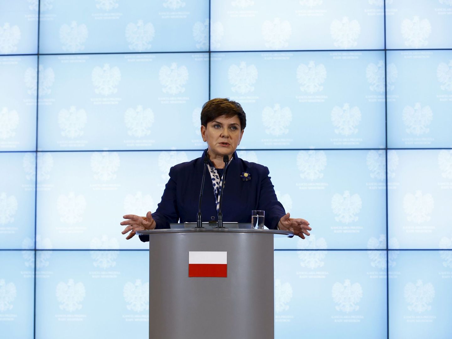 La primera ministra de Polonia, Beata Szydlo, durante una rueda de prensa en Varsovia, el 13 de enero de 2016. (Reuters)