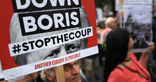 Foto: Protestas contra Boris Johnson en Londres. (Reuters)