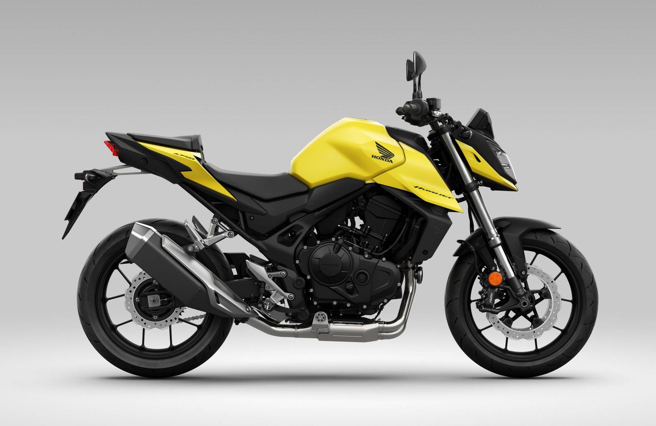 La Honda CB750 Hornet está disponible en cuatro colores, como un llamativo amarillo
