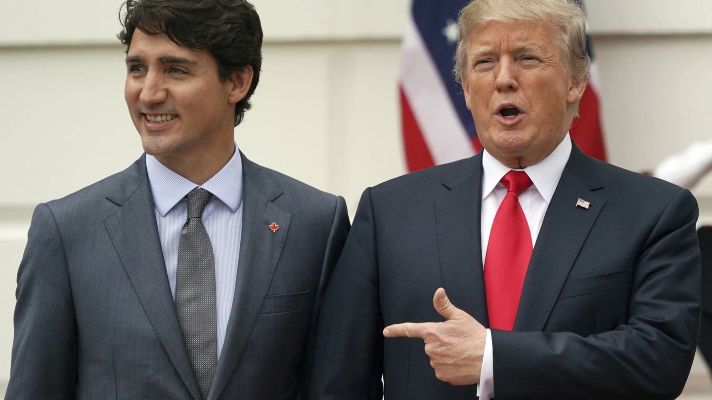 Justin Trudeau con su antítesis, Donald Trump. (Gtres)
