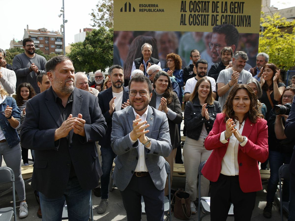 Foto: Junqueras, Aragonés y Vilagrà en un mitin de ERC. (Europa Press/Kike Rincón)