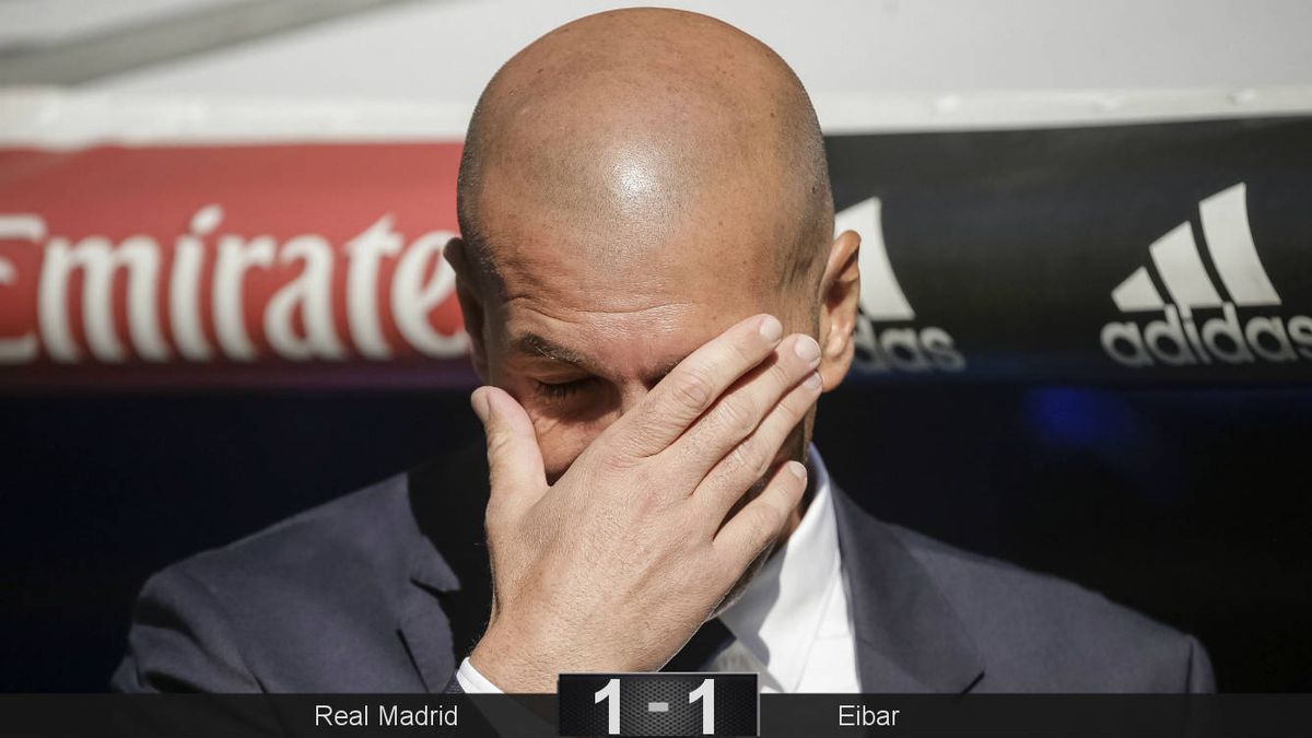 A Zidane le salva (de momento) que no es Rafa Benítez ni López Caro