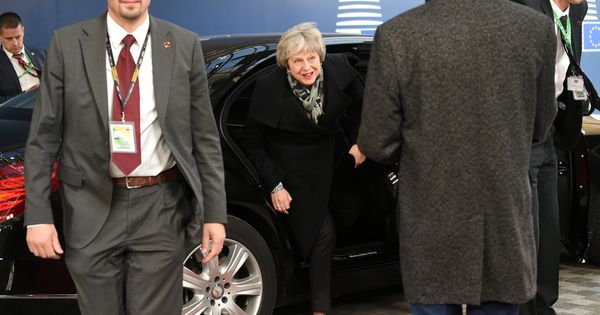 Foto: Theresa May, a su llegada a Bruselas, el 13 de diciembre de 2018. (Reuters)