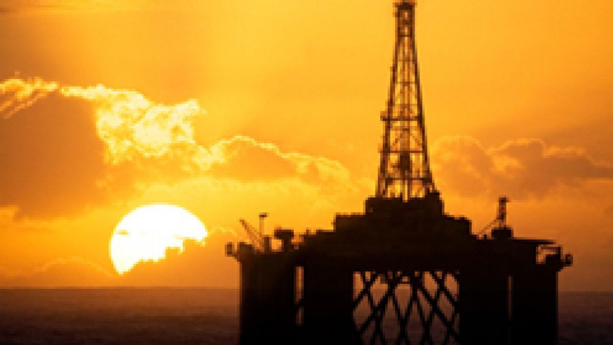 Estados Unidos deja de ser una "referencia crítica" sobre el petróleo: el WTI se desploma