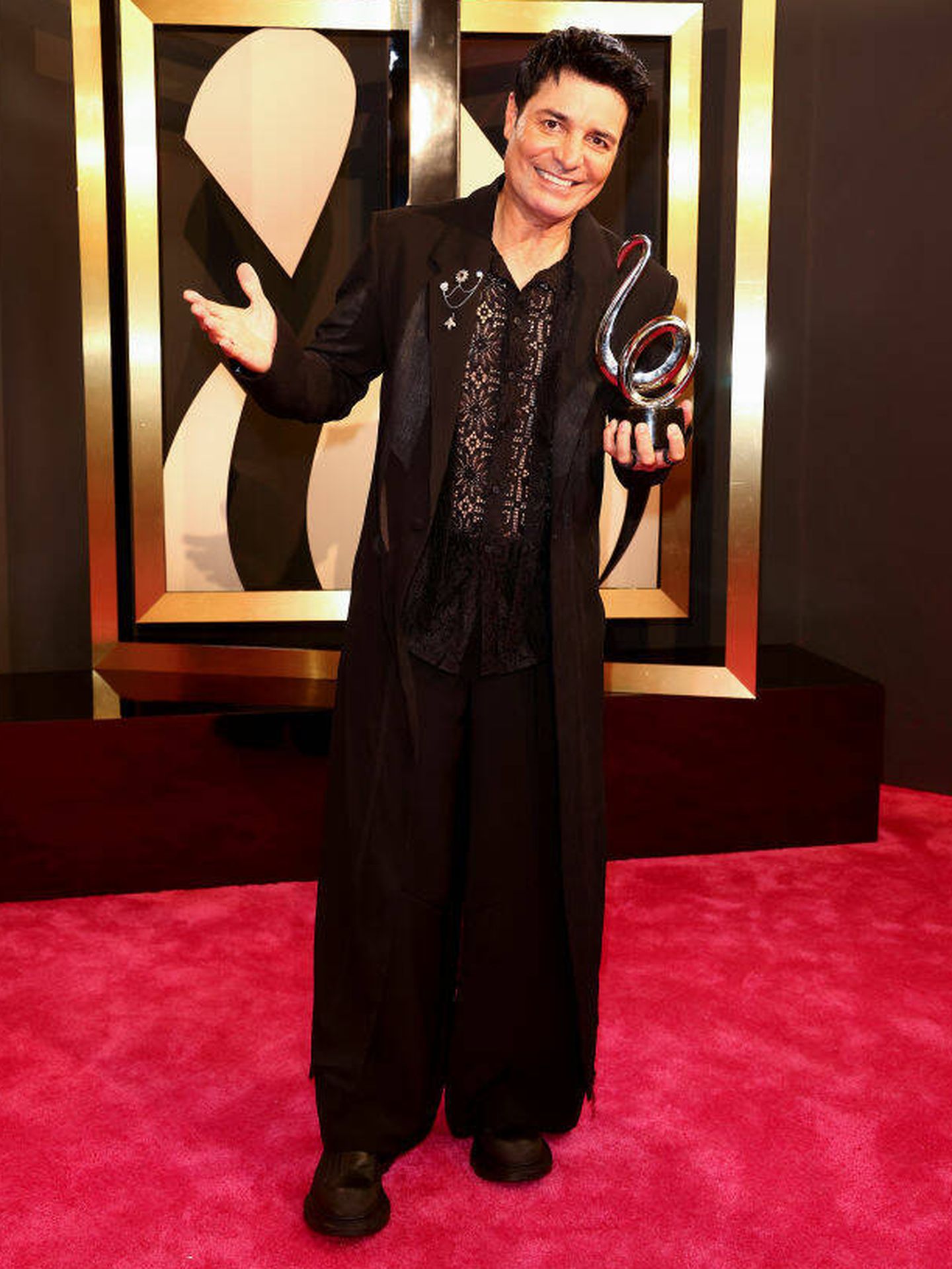 Chayanne, en la alfombra roja de los Premios Lo Nuestro 2024. (Getty Images)