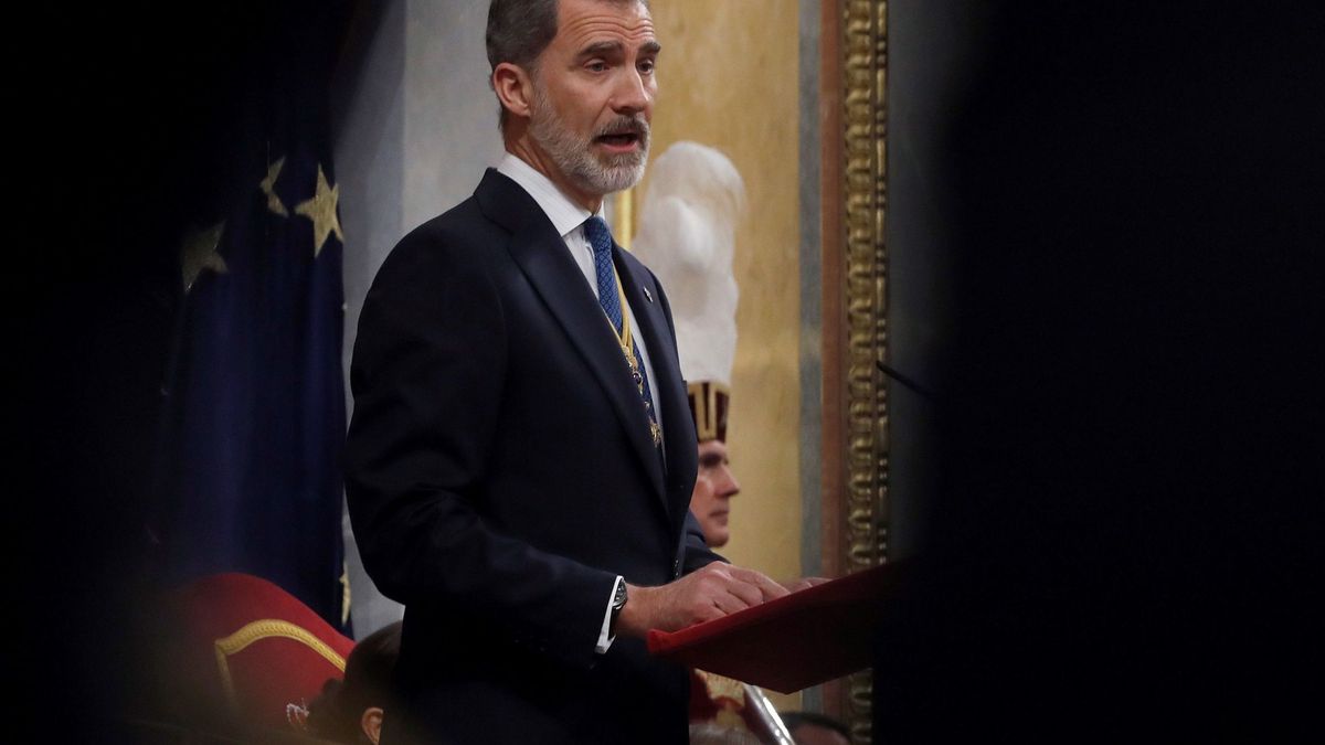 El Rey pide una legislatura de diálogo: "España no puede ser de unos contra otros"