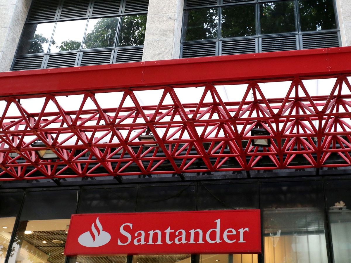 Foto: Oficina del Banco Santander (Reuters)