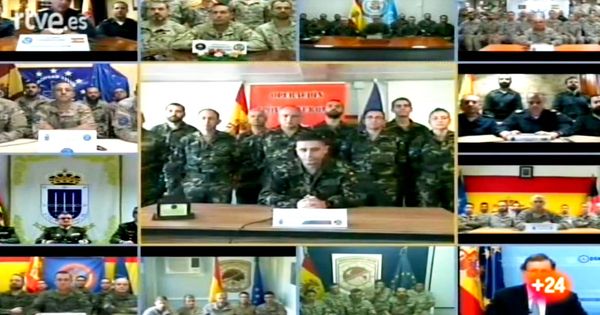 Foto: Videoconferencia de Mariano Rajoy con los jefes de los contingentes españoles en el exterior. 