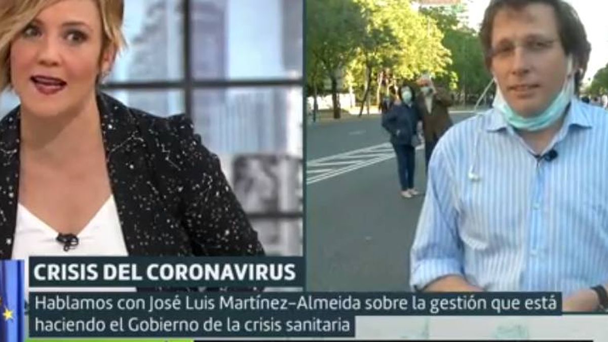 Insólito: Cristina Pardo, obligada a interrumpir su entrevista con Almeida en La Sexta por los aplausos al alcalde