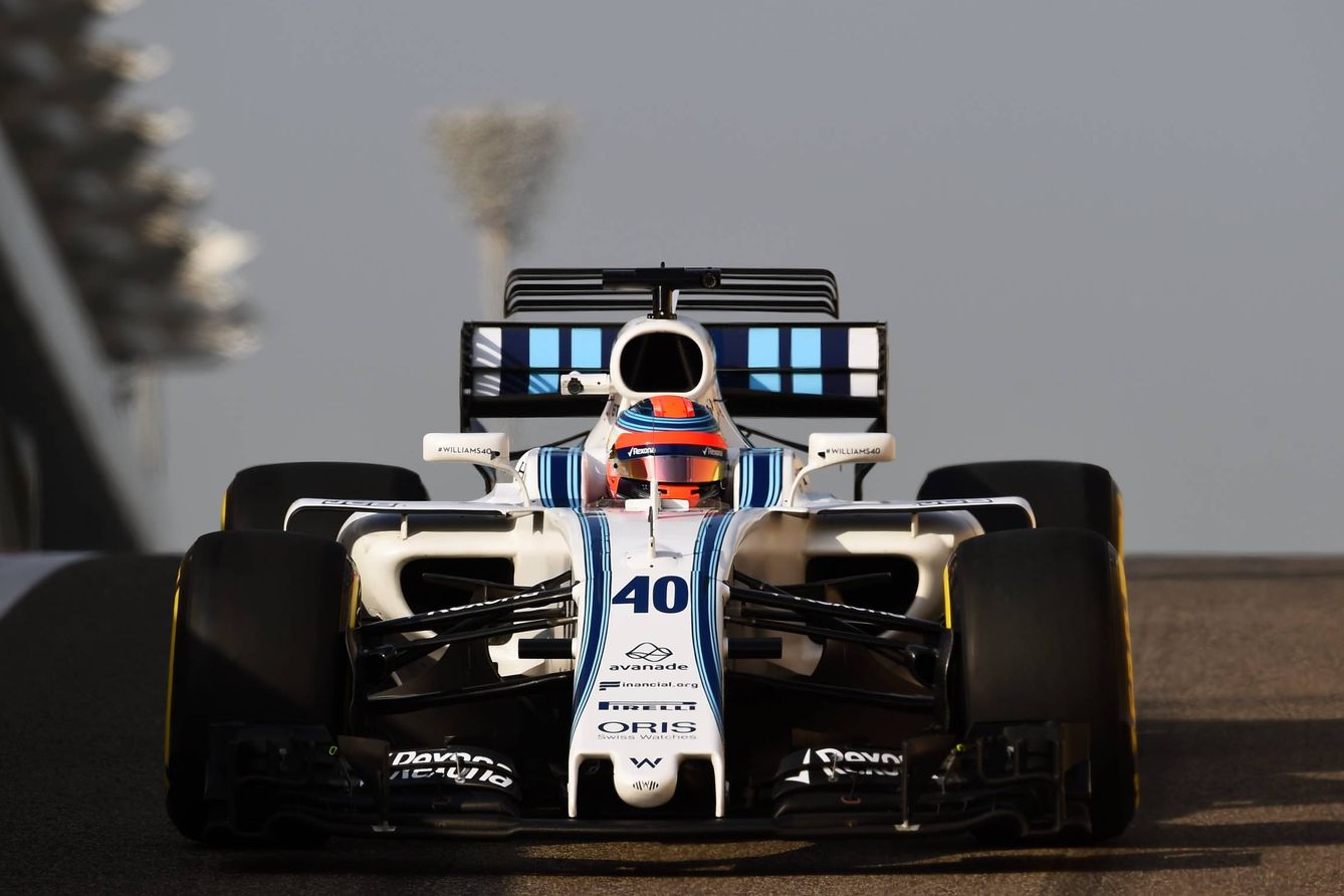Robert Kubica se subió al Williams FW40 en los test de post-temporada en Abu Dabi.