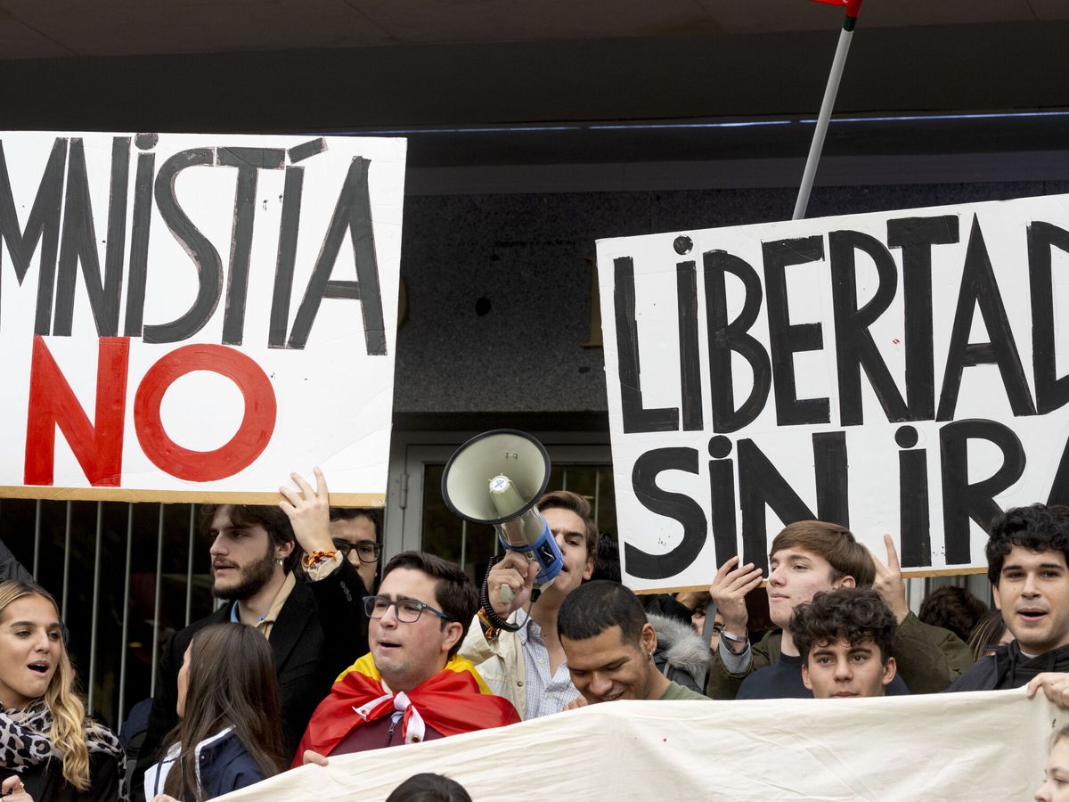 Foto: Protesta estudiantil contra la amnistía en madrid