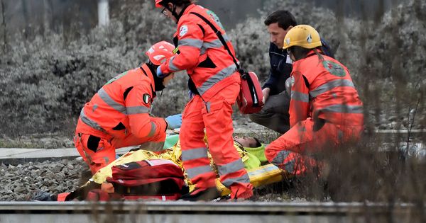Foto: Descarrila un tren en Milán. (Reuters)