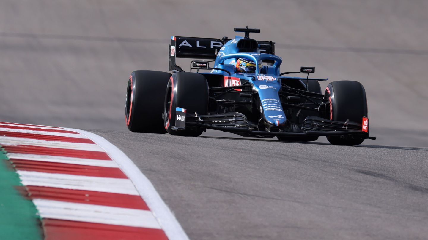 Alonso va a pedir clarificación de la situación de los límites de pista. (Reuters/Mike Blake)