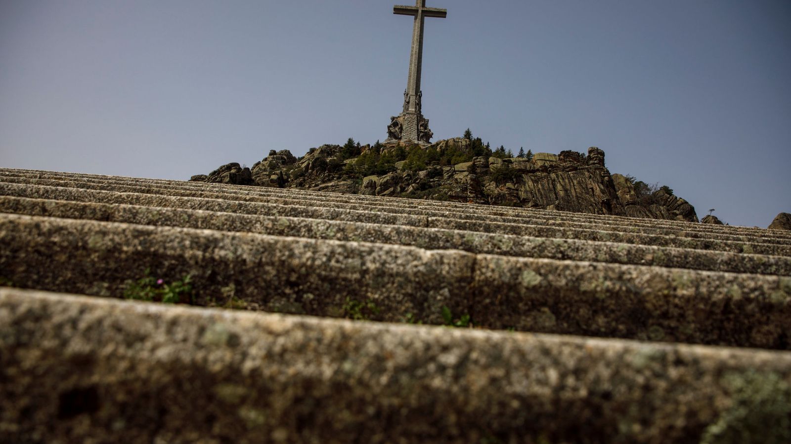 Foto: Vista general de la cruz del Valle de los Caídos | Reuters