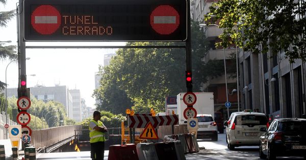Foto: El túnel de María de Molina, cuando cerró el pasado agosto por obras. (EFE)