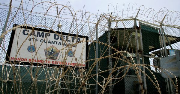 Foto: El centro de detención de Guantánamo se encuentra dentro de la base naval que hay en la isla de Cuba (Reuters/Joe Skipper)