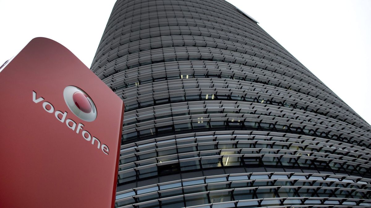Vodafone vende su 55% en su filial de Egipto a Saudi Telecom por 2.171 millones