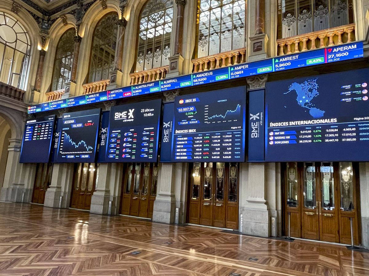 Bolsa e Ibex 35, en directo | Wall Street cierra con signo mixto: el Dow Jones rompe su racha positiva