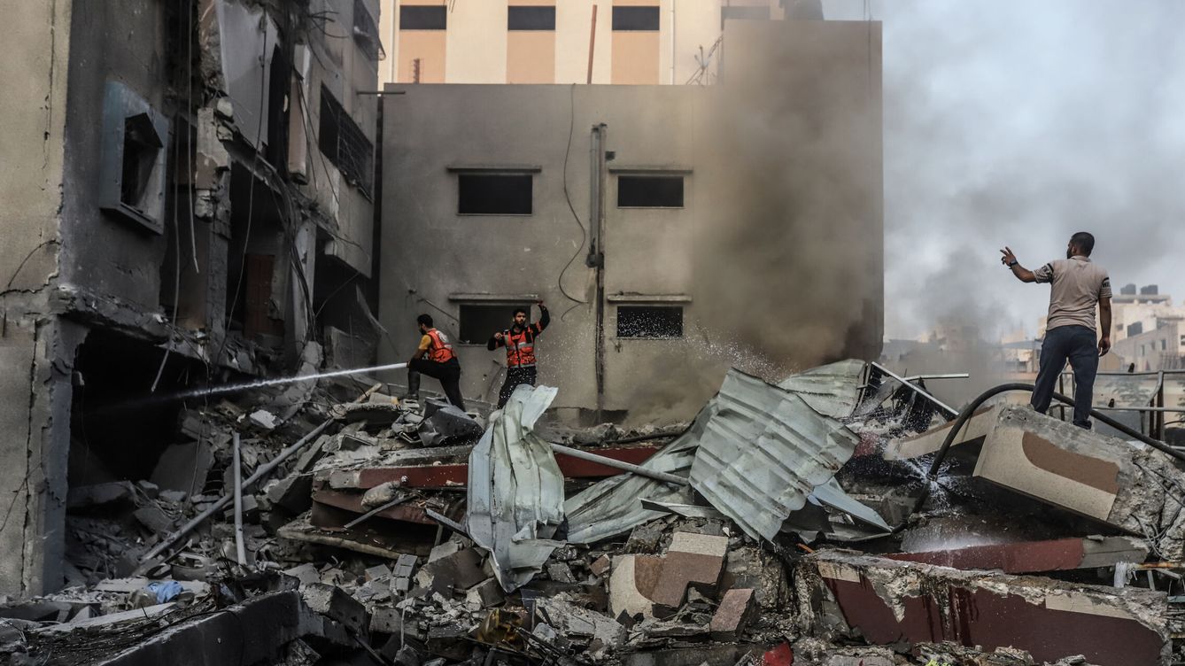 Foto: Continúan los bombardeos del Ejército de Israel sobre el enclave palestino. (DPA/Mohammad Abu)