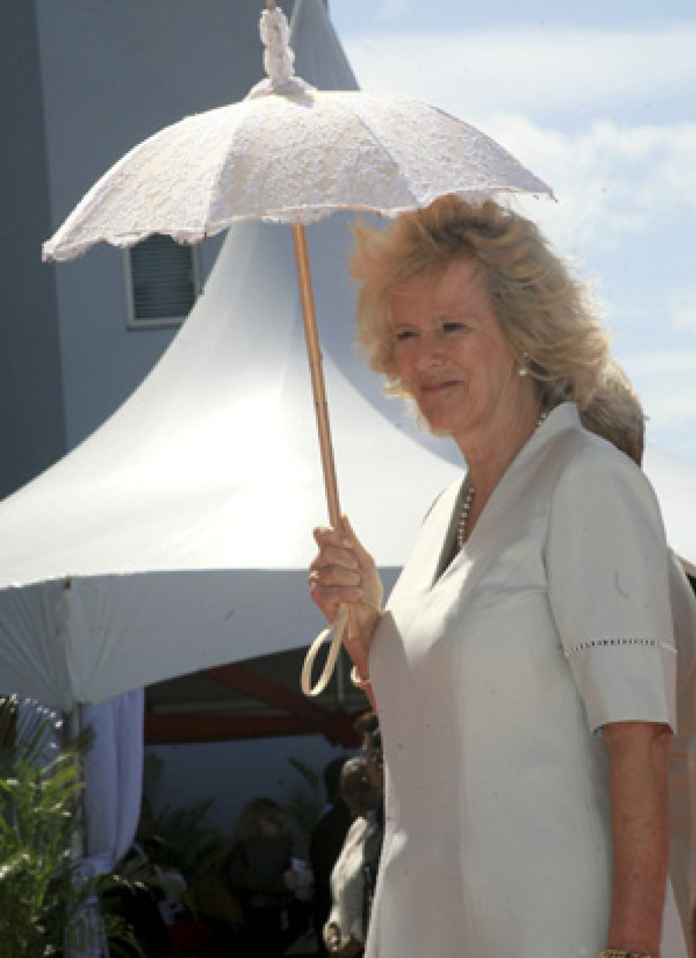 Foto: Camilla se salta su agenda por el calor