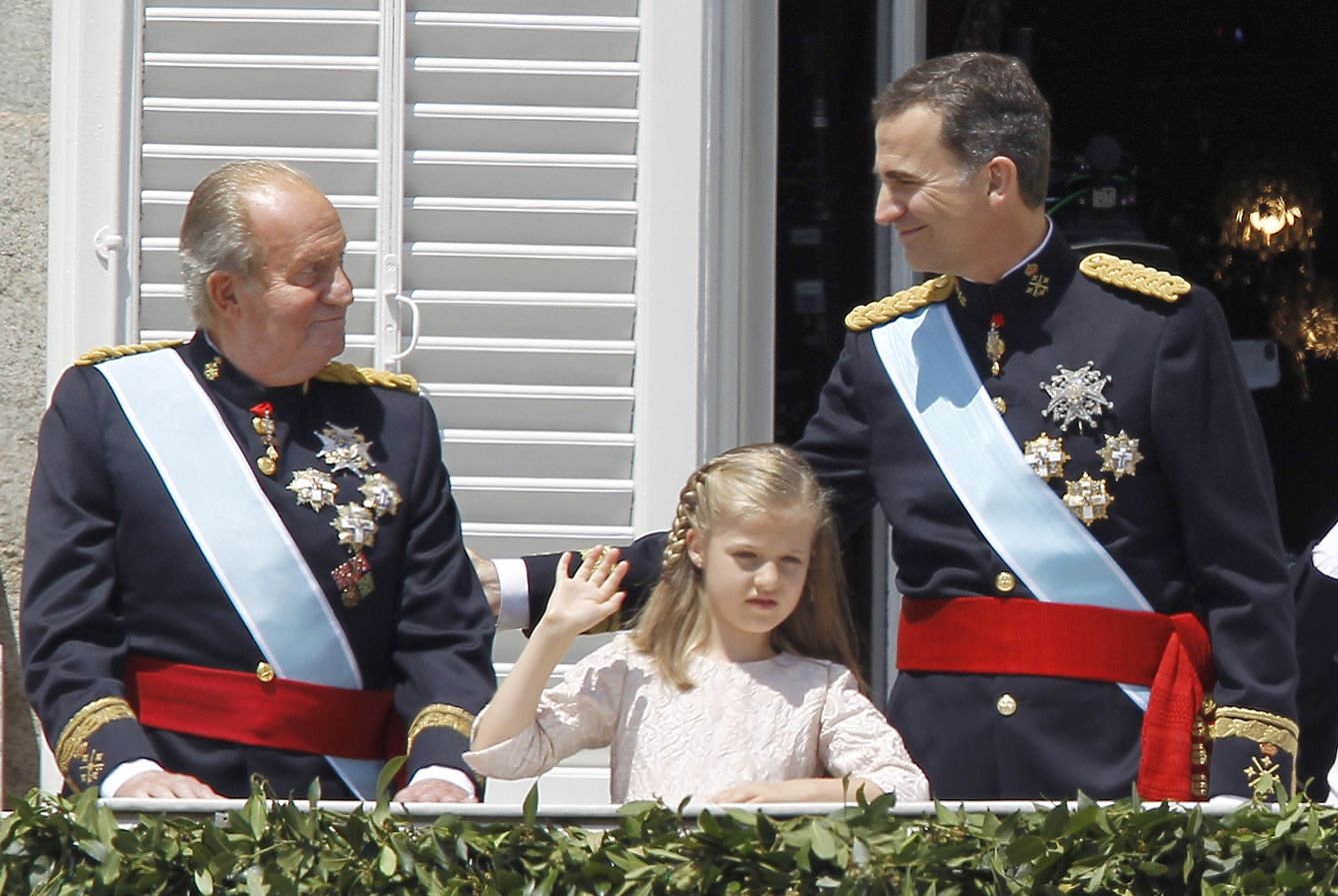 Don Juan Carlos, Don Felipe y la princesa Leonor en la proclamación de Felipe VI (Gtres)