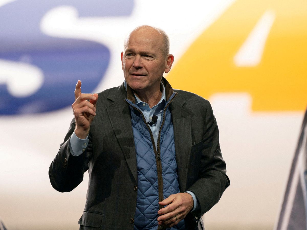 Foto: El consejero delegado de Boeing, Dave Calhoun. (Reuters/David Ryder)