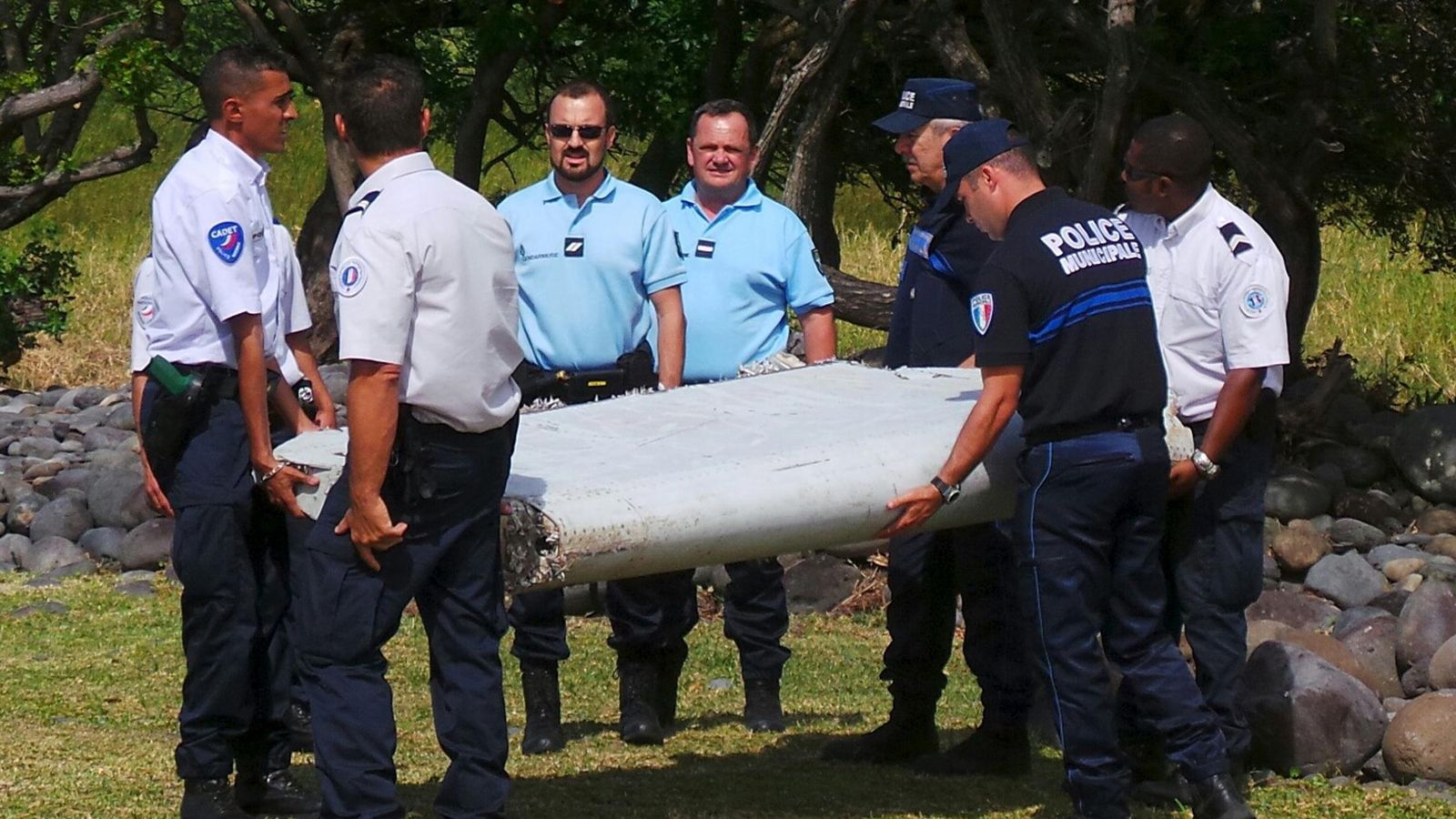 Foto: Los restos podrían pertenecer a un Boeing 777, el mismo modelo de Malaysia Airlines desaparecido (REUTERS)
