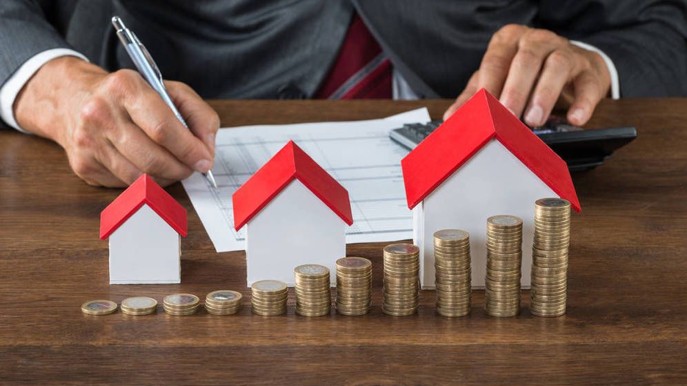 Foto: ¿Cómo se puede conseguir liquidez hipotecando una casa ya pagada? (iStock)
