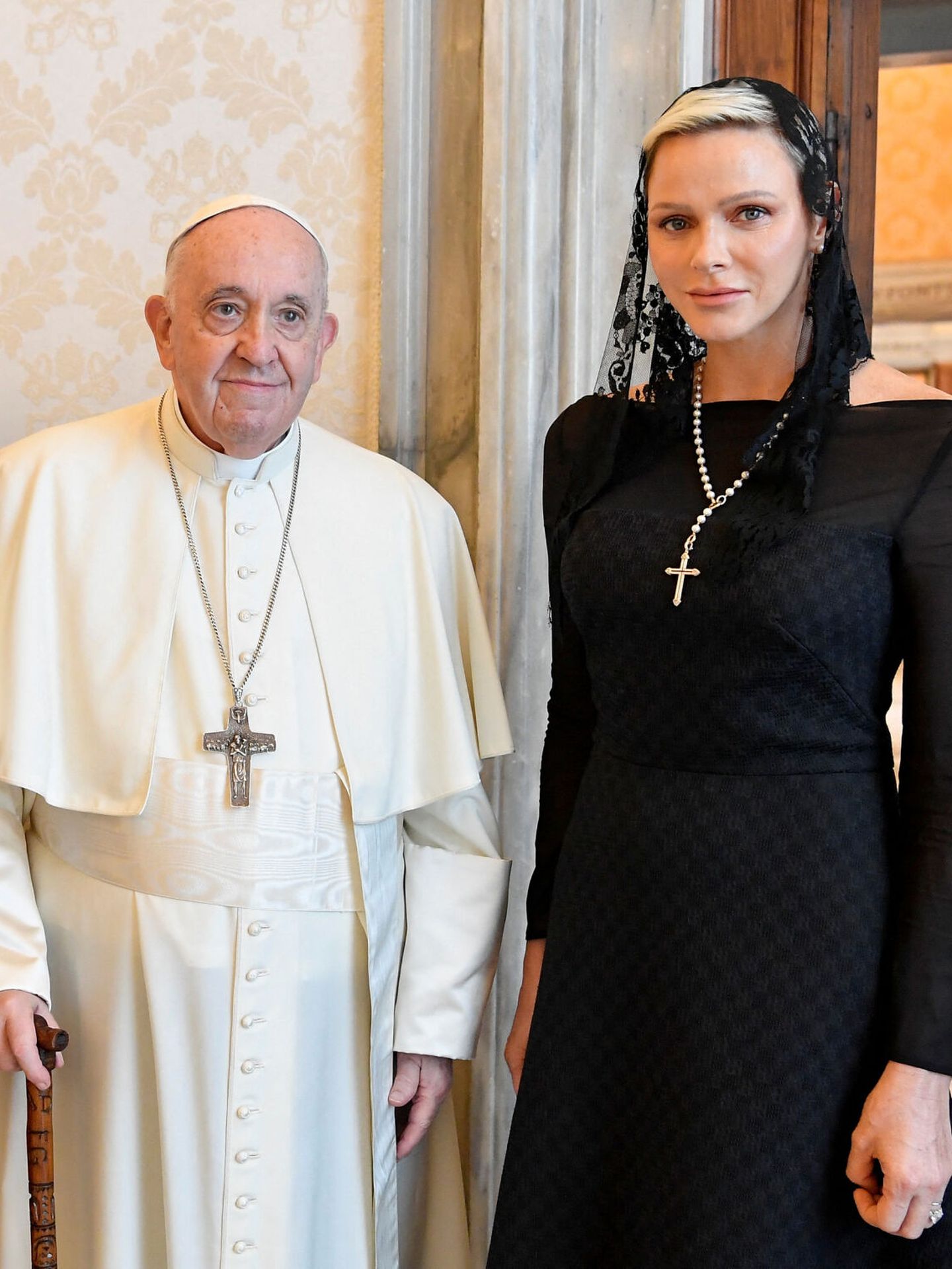Charlène de Mónaco y el papa Francisco,  en su último encuentro. (Reuters)