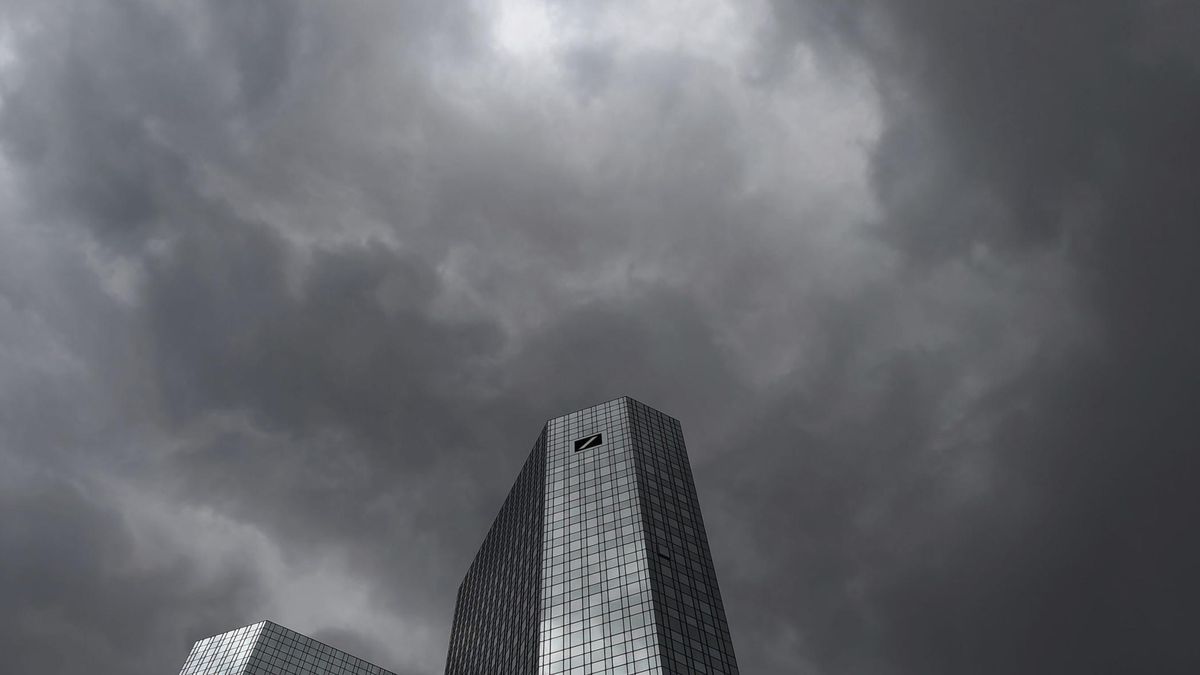 La banca europea pierde un tercio de su valor bursátil en un año con su futuro en duda