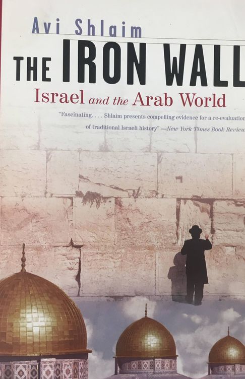 Portada del libro 'The Iron Wall', de Avi Shlaim.