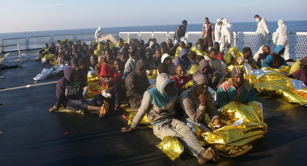 Rescatados 762 inmigrantes en las últimas horas en las costas de italia