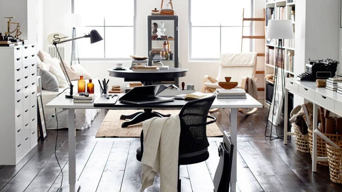 Este mueble de Ikea convierte tu comedor en un despacho sin perder un ápice de estilo