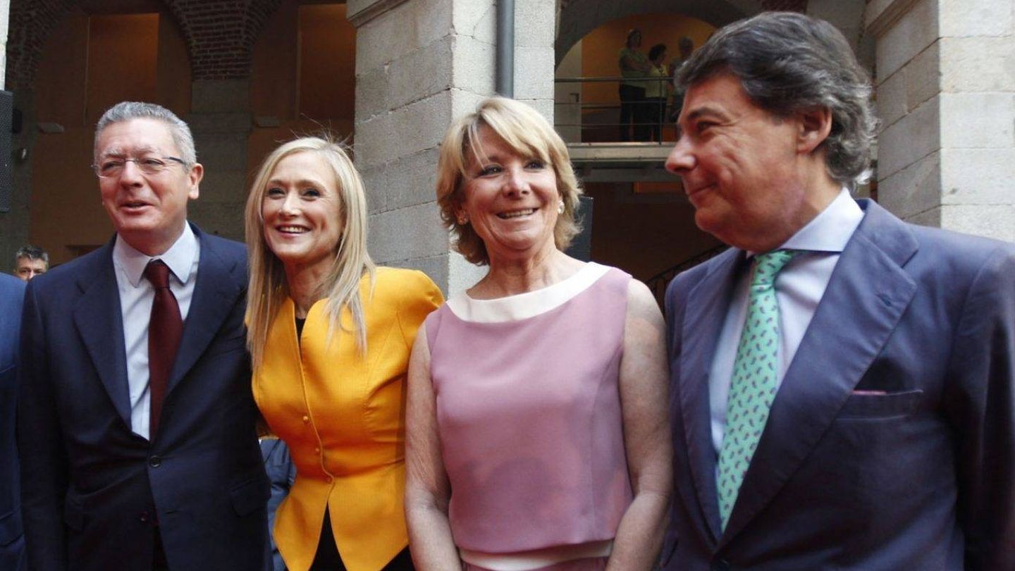 Los últimos cuatro presidentes del PP: Gallardón, Cifuentes, Aguirre y González. 