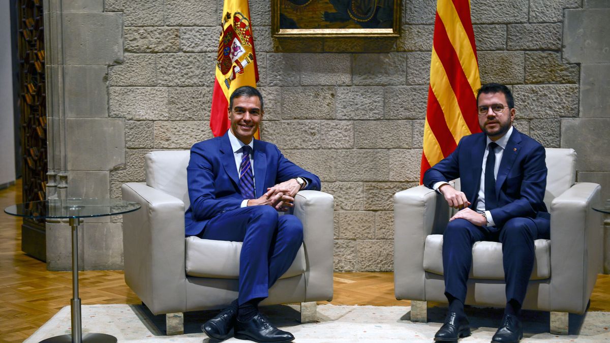 Aragonès y Sánchez se citan en plena negociación para investir a Illa: "Culminaremos los pactos"