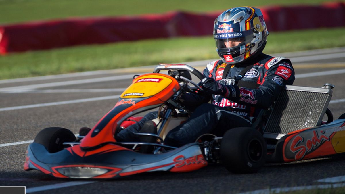 Así es un día de Sainz Jr., un piloto “listo para F1”, aunque sea “vía Caterham”