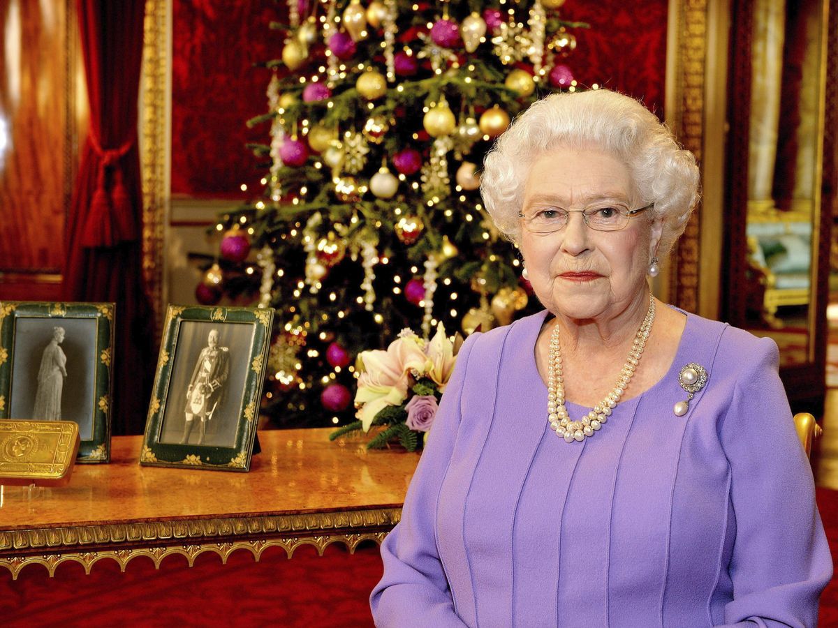 Foto: Isabel II, durante su discurso de Navidad en 2014. (EFE/John Stillwell)