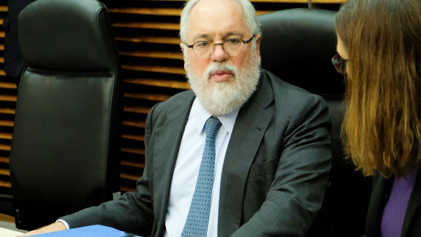 El comisario europeo de Acción Climática y Energía, el español Miguel Arias Cañete. (EFE)