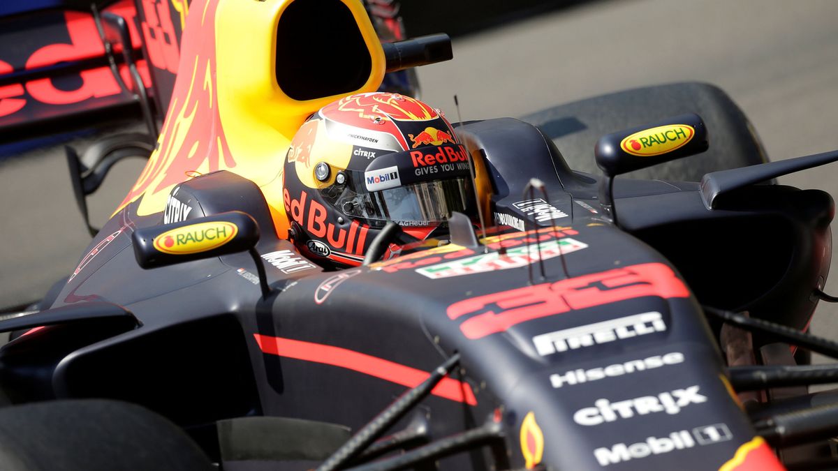 "Está impaciente por ganar y aceptaría una oferta": Verstappen enfila la puerta de Ferrari