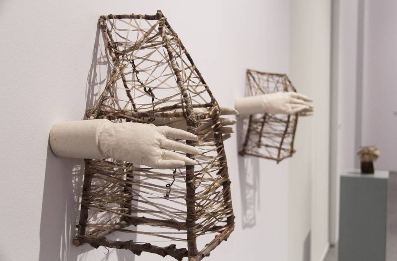 La exposición 'Punto quebrado' borda el arte contemporáneo