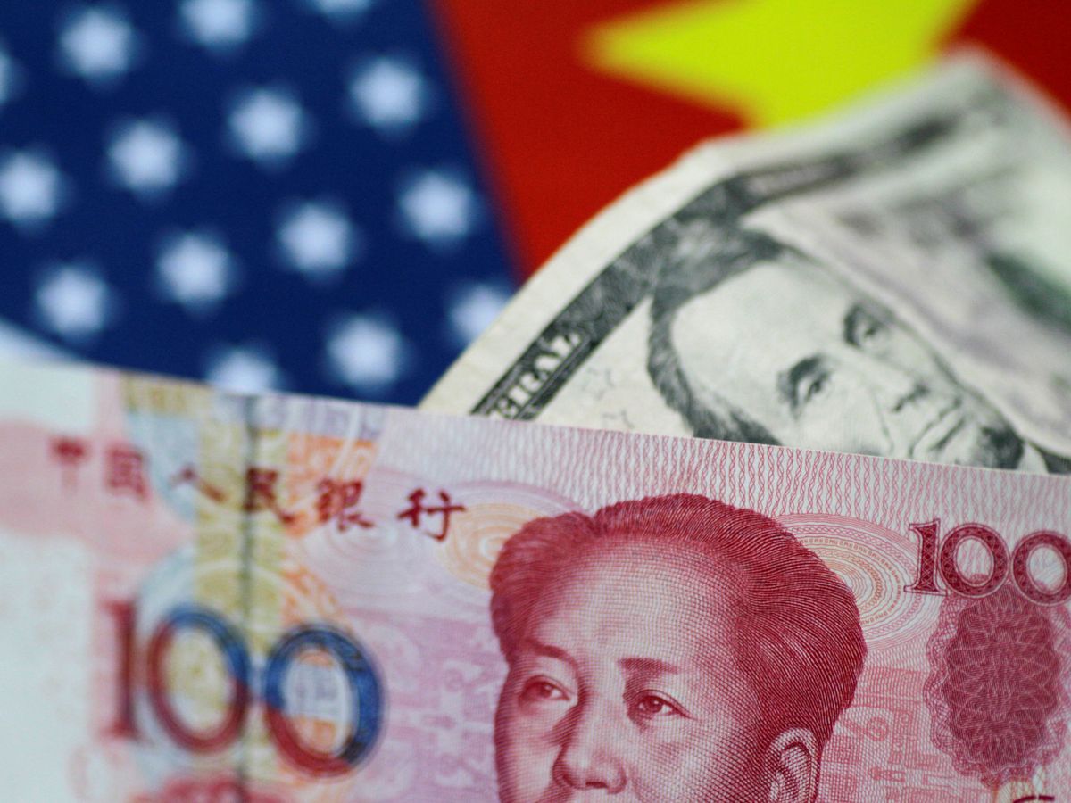 Foto: Montaje de divisas de China y EEUU (Reuters)