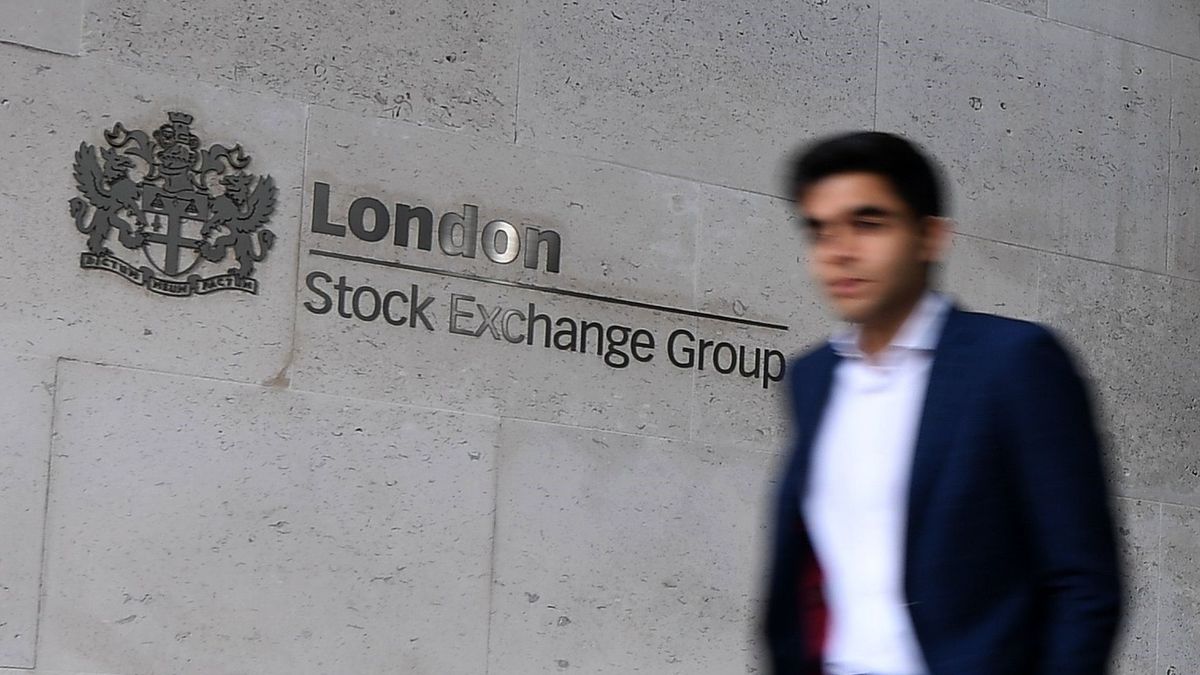 La Bolsa de Londres rechaza la propuesta de compra "no solicitada" de la de Hong Kong
