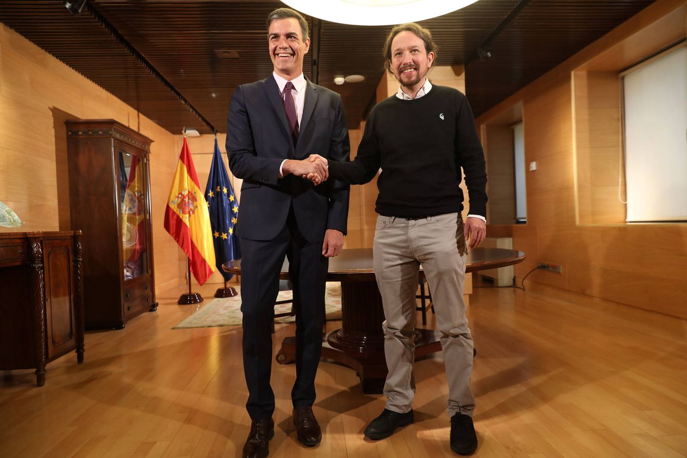 Pedro Sánchez y Pablo Iglesias. (EFE)