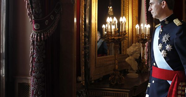 Foto: Felipe VI el día de su proclamación en el Palacio Real. (EFE)