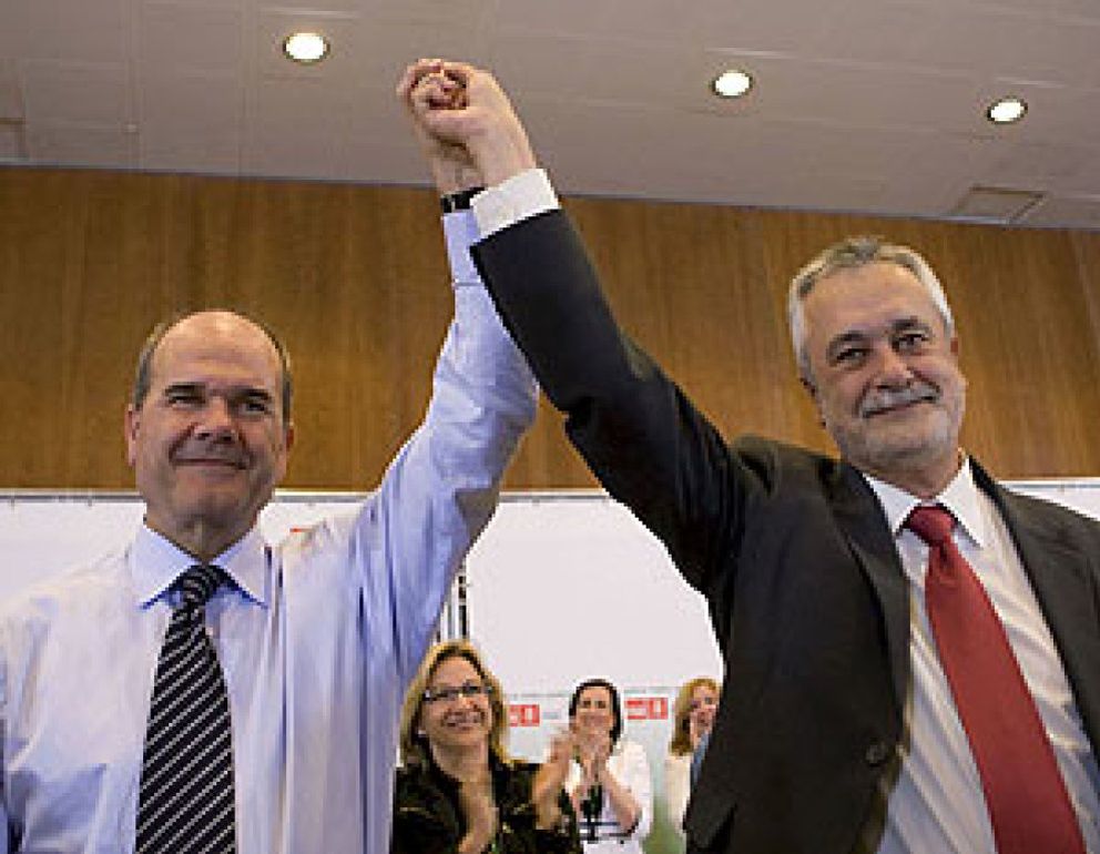 Foto: El PSOE andaluz reforzará la imagen de Griñán para minimizar el ascenso del PP de Arenas