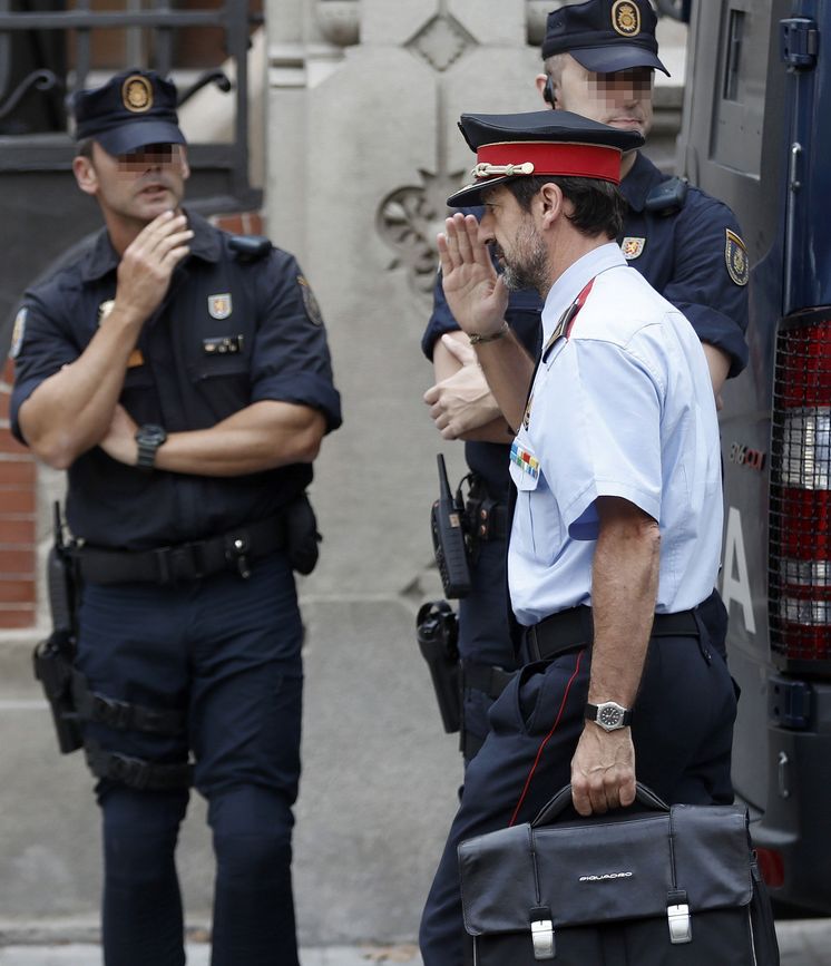 Foto: Reunión policial en Barcelona. (EFE)