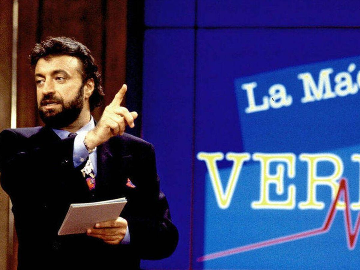 Foto: Julián Lago, presentador de 'La Máquina de la Verdad' entre 1992 y 1994. (Mediaset)