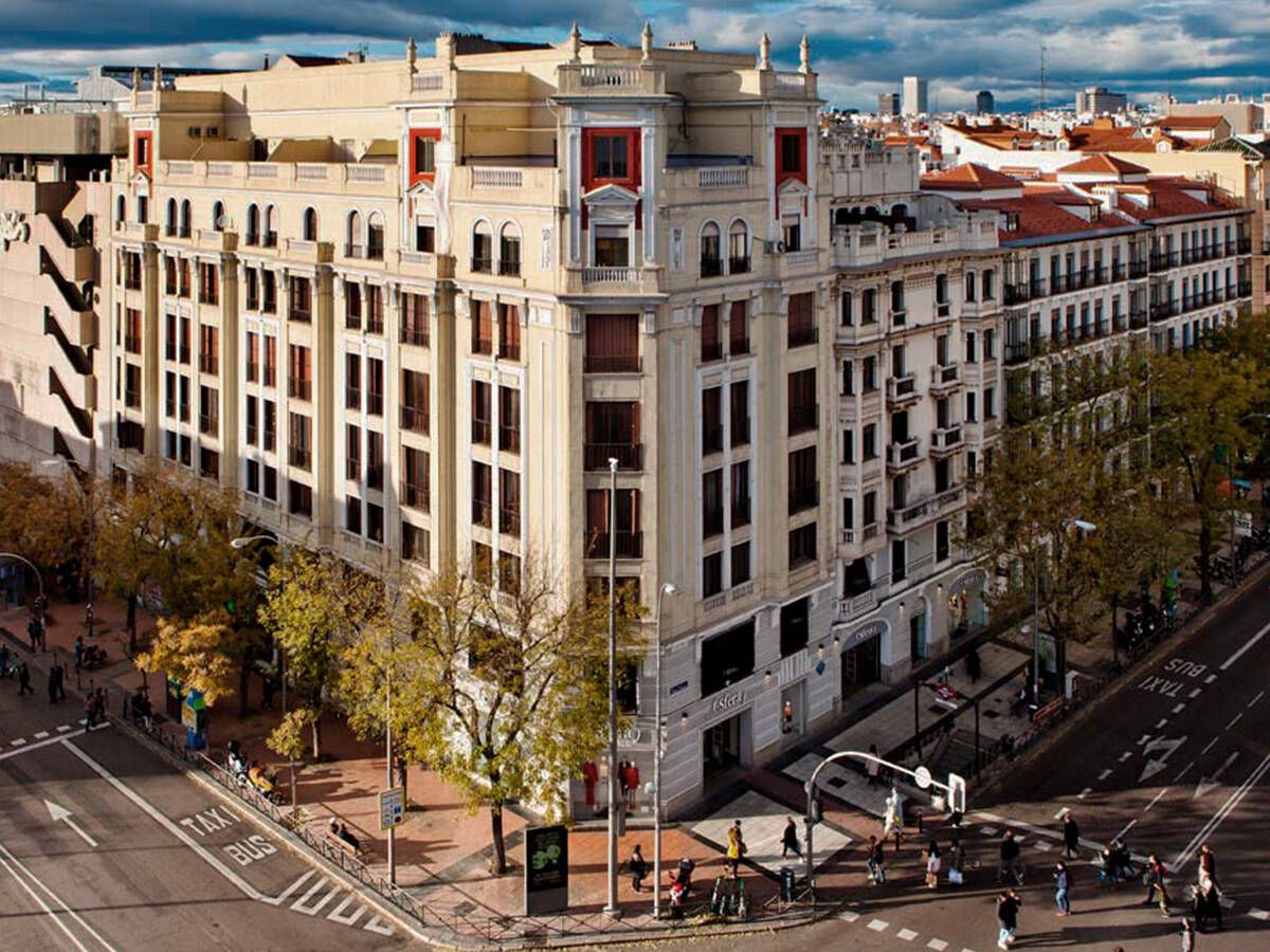 Foto: Edificio donde El Corte Inglés abrirá su nuevo hotel. (Cedida)
