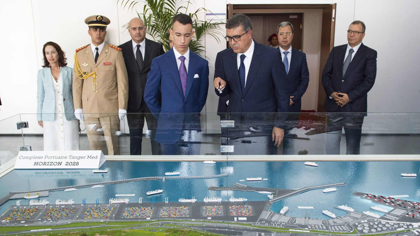 El príncipe heredero Moulay Hassan presidió el viernes la ceremonia de inauguración de la ampliación del puerto de Tánger Med. (Foto MAP)
